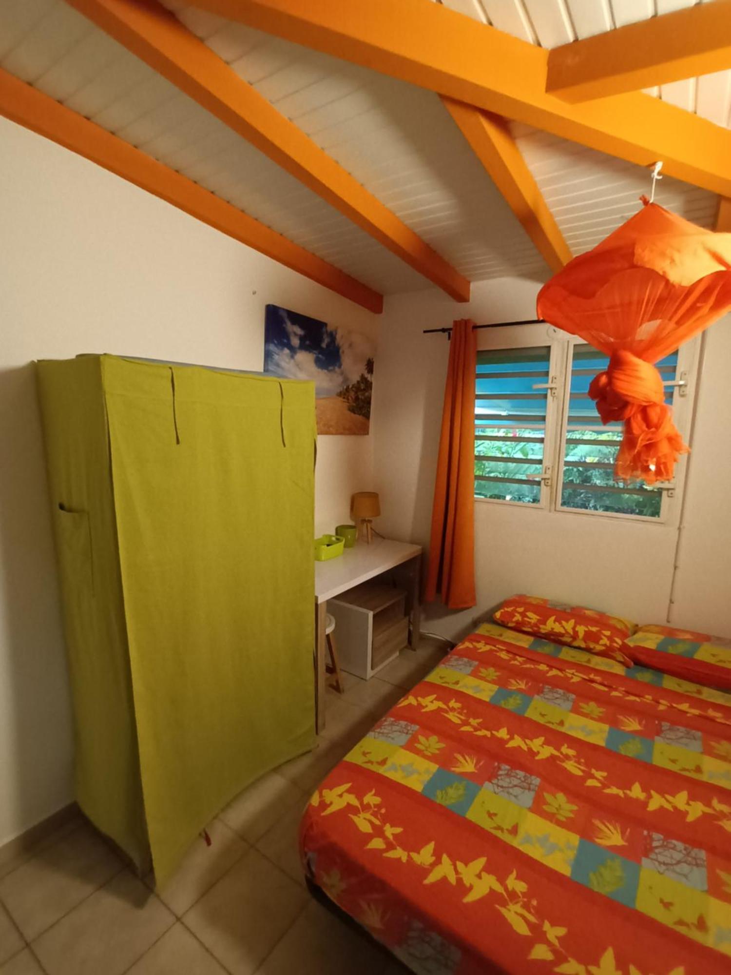 Апартаменты Passion Caraibes Сен-Клод Экстерьер фото
